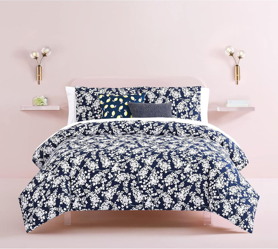 Duvet vs Comforter: What Is the Difference?