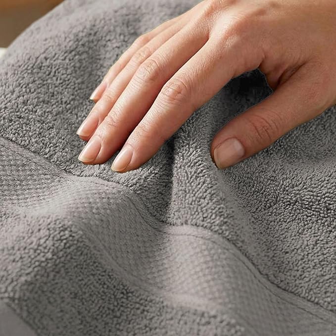 4-Piece Trident Hand Towel Set