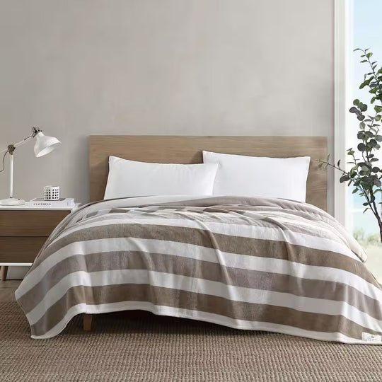 Nautica Home Blanket, Greige + Whit /raye, Full Queen