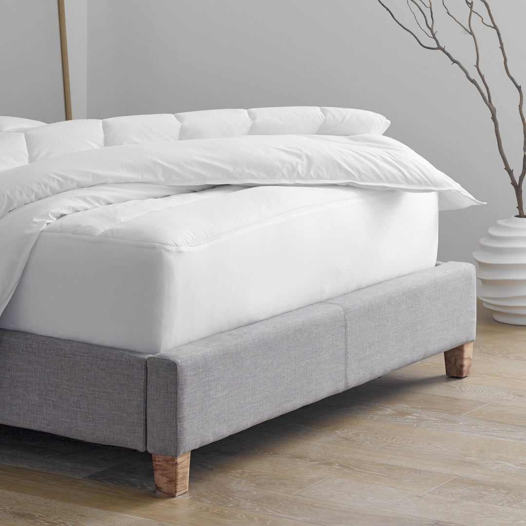 Martex Clean Essentials Antimicrobial Comforter Insert, White, Full/Queen